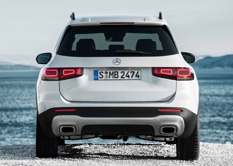 2023 Mercedes GLB 200 1.3 4MATIC 163 HP AMG Plus 8G-DCT Özellikleri - arabayakit.com