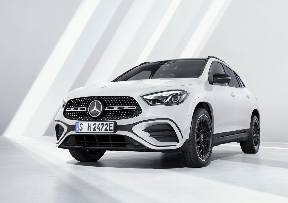 2024 Mercedes GLA Serisi GLA200 1.3 163 HP AMG 7G-DCT Özellikleri - arabayakit.com