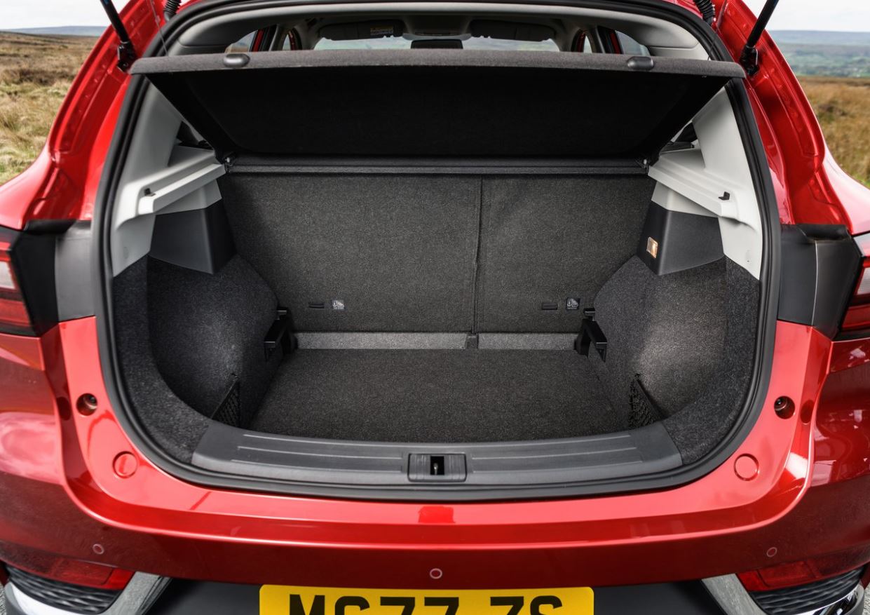 2023 MG ZS 1.0 111 HP Luxury Plus AT